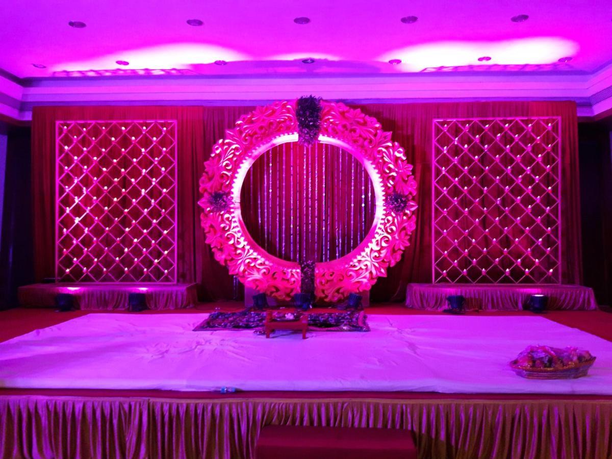 The Lagoona Resort Lonavala Buitenkant foto