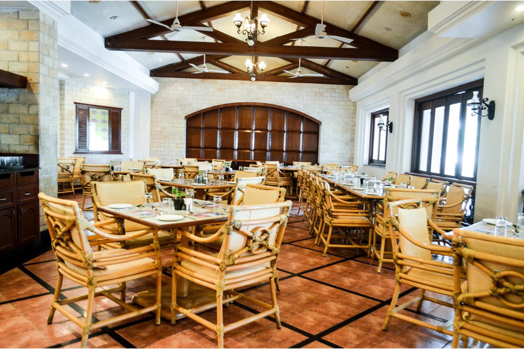 The Lagoona Resort Lonavala Buitenkant foto