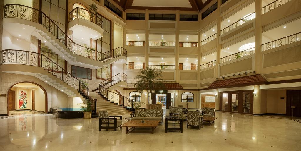 The Lagoona Resort Lonavala Buitenkant foto